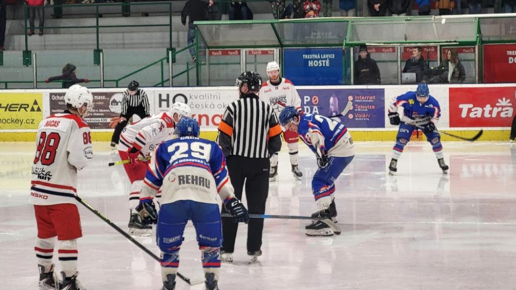 O postupu do semifinále rozhodla v 5 utkání až 3 třetina.